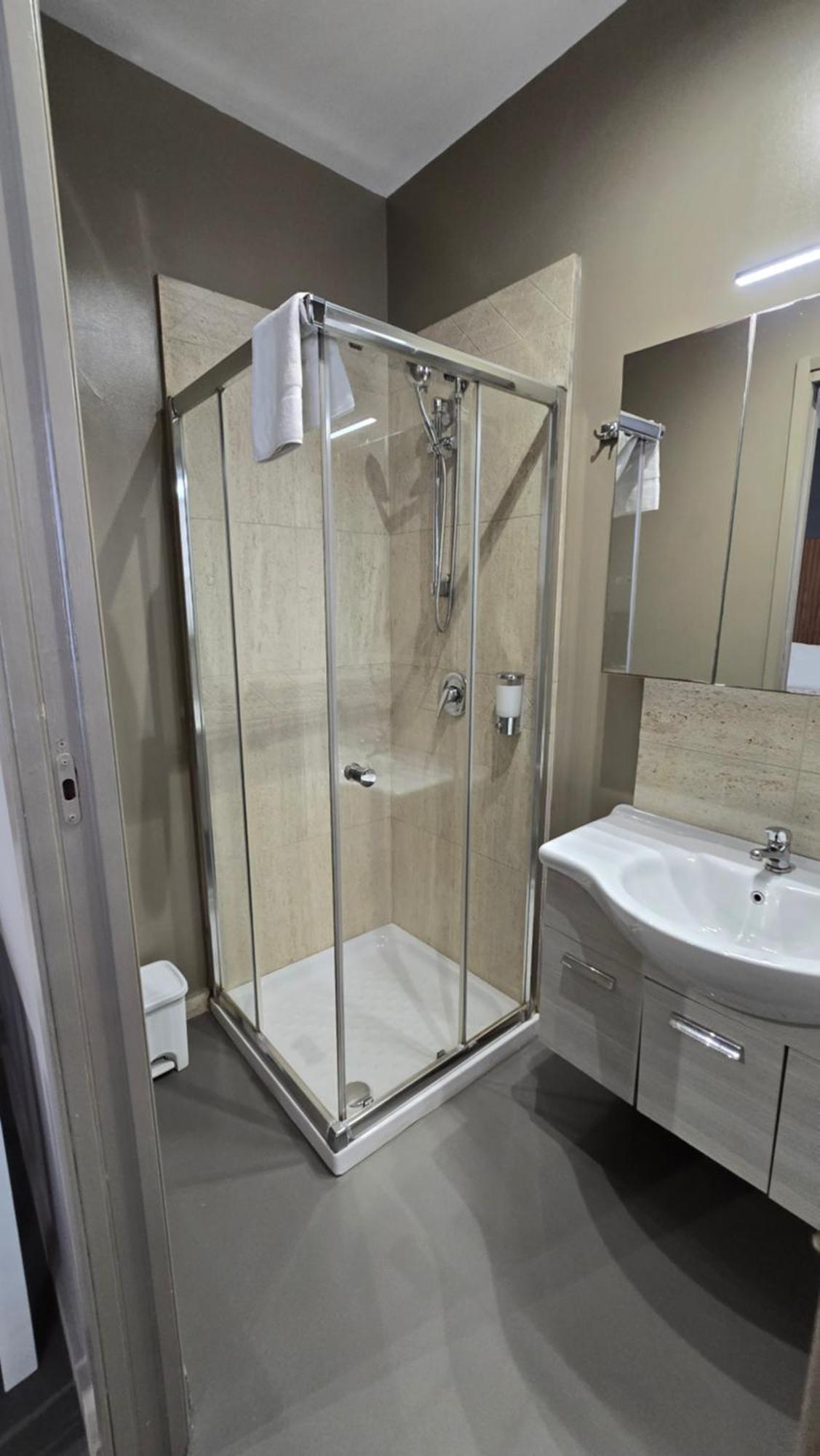 House Orlando Hotel Sferracavallo Luaran gambar